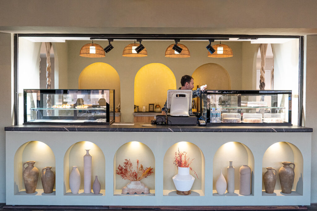سعادت آباد وای کافه (Y cafe)