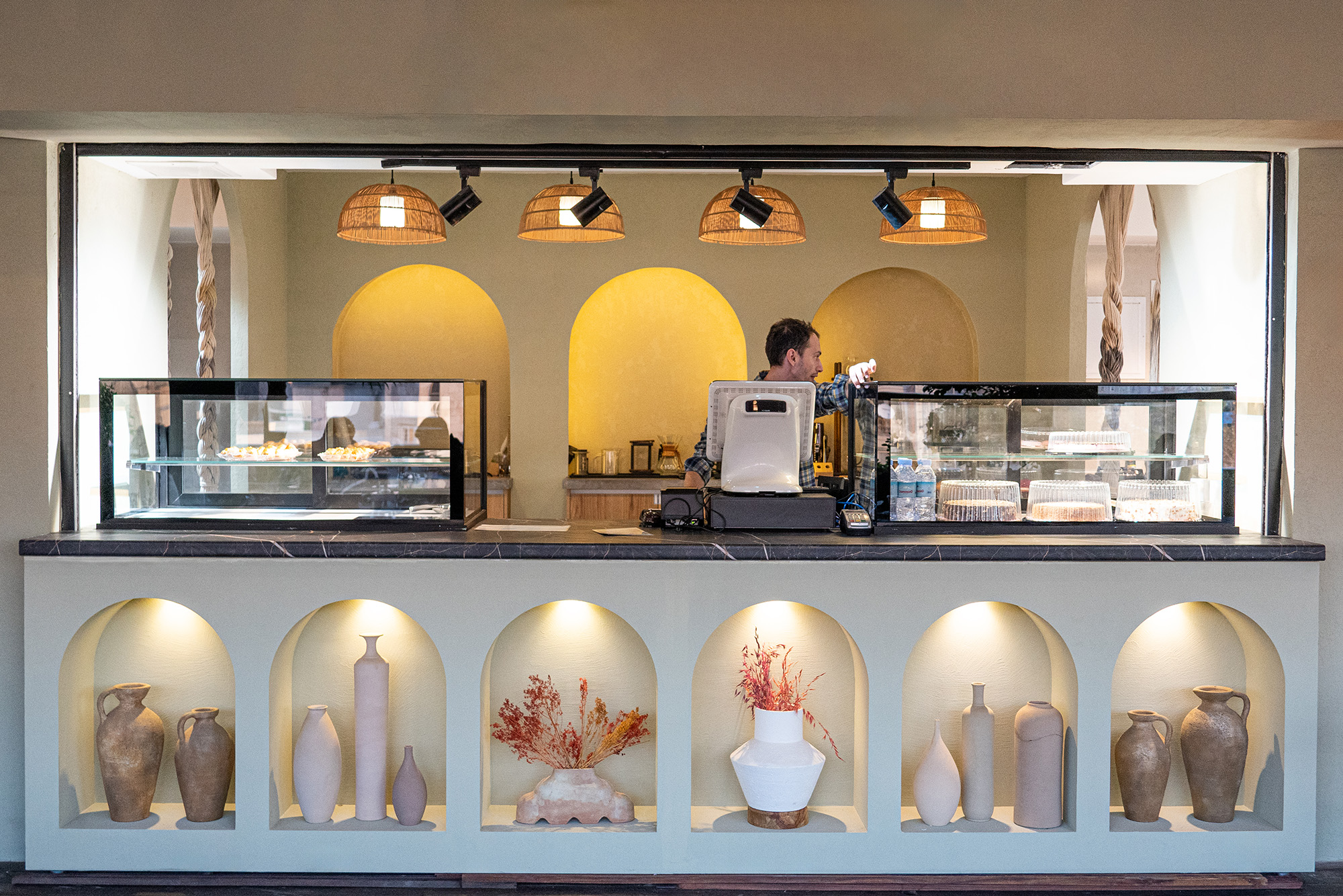 سعادت آباد وای کافه (Y cafe) سعادت آباد وای کافه (Y cafe)