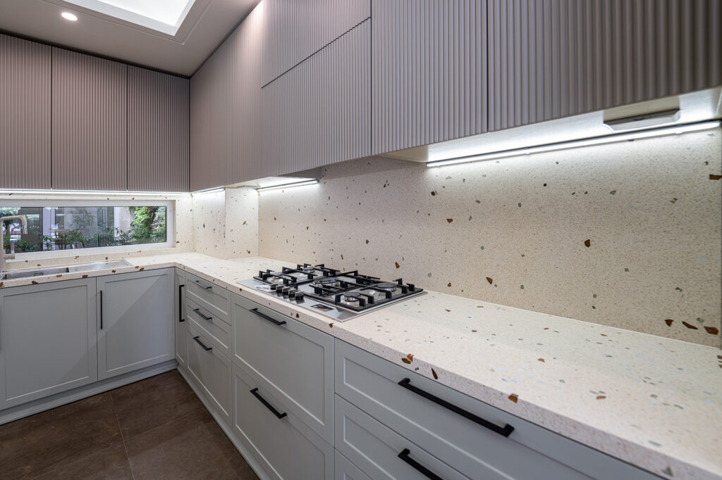 گالری تراتزو هایکا هایکا اجرا تراتزو