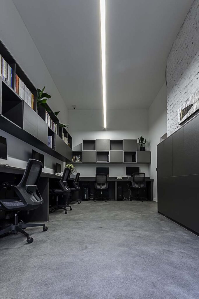 نمایی از پروژه A.T Design Studio با سبک مینیمال و متریال مدرن